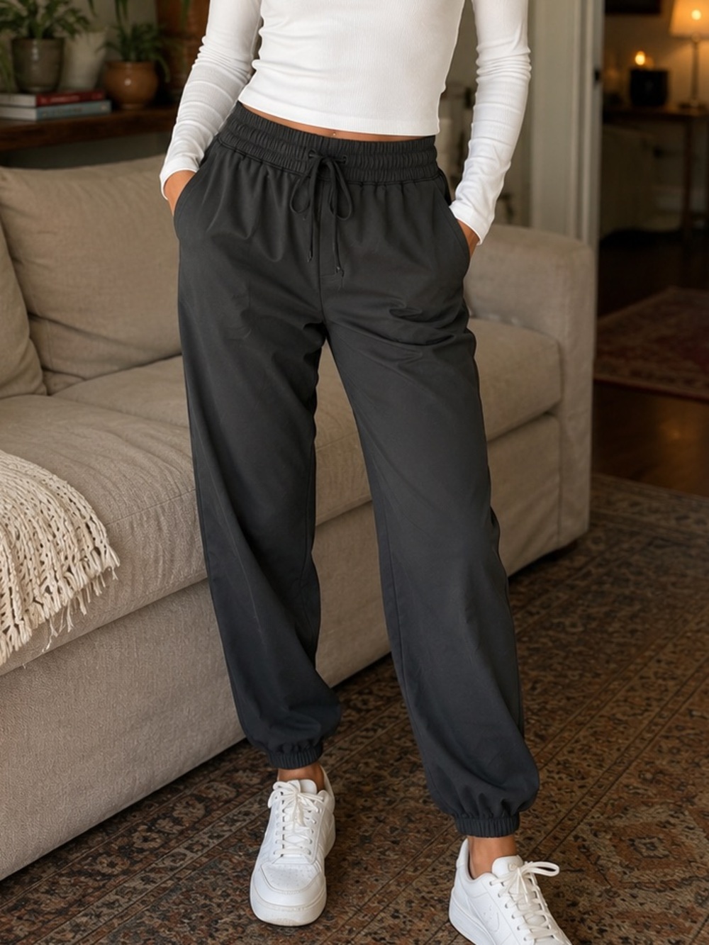 NWOT Lands’ End Sport Women's Black Elastic-Waist Jogger Pants | Size M